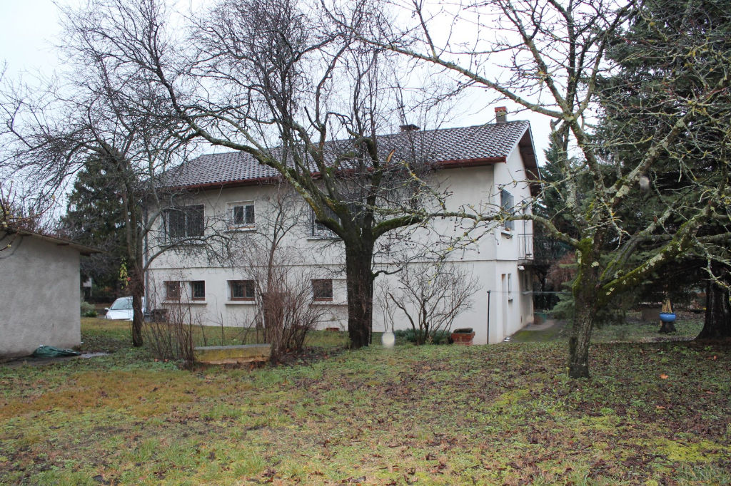 Maison Pierre Benite 5 pièce(s) 142 m2