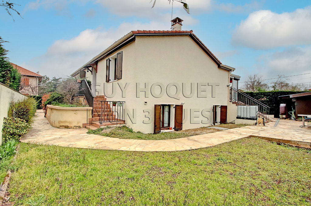 Maison à Vaulx En Velin
