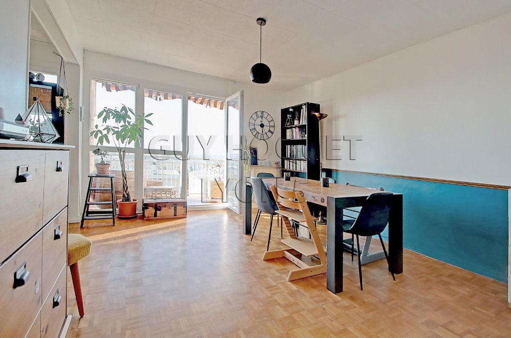 Appartement dernier étage - Sainte Foy Les Lyon - 4 pièces 72 m2