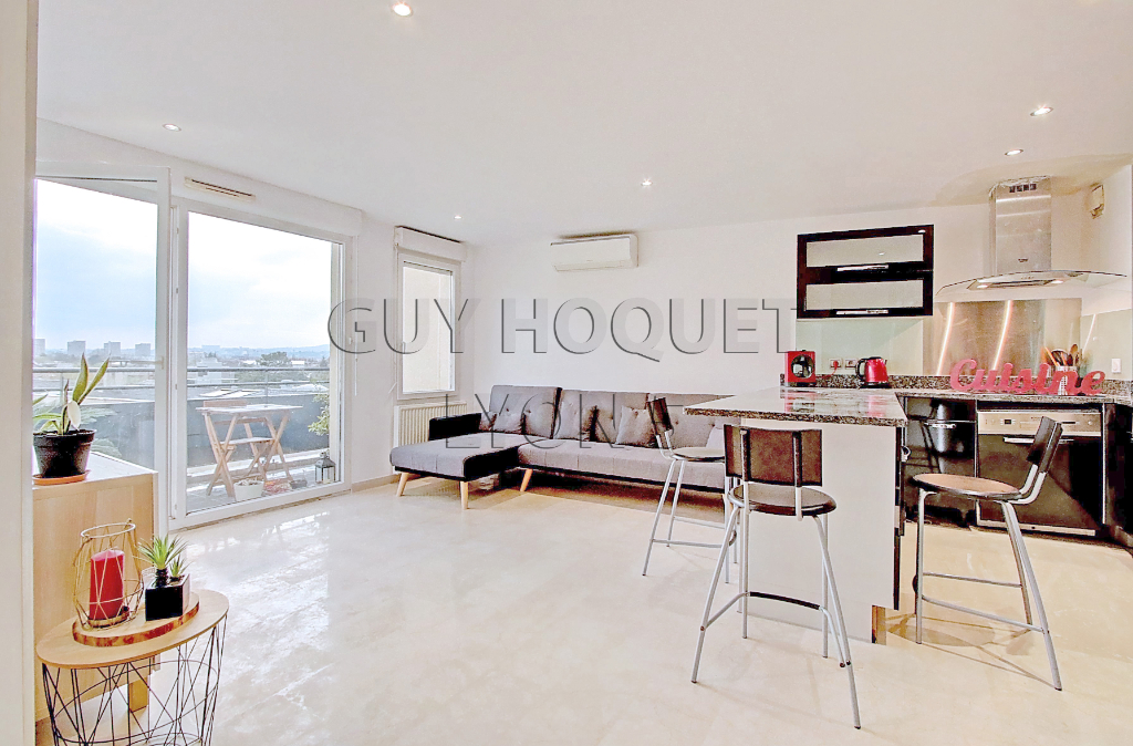 A vendre en exclusivité appartement dernier étage 3 pièces 55 m2