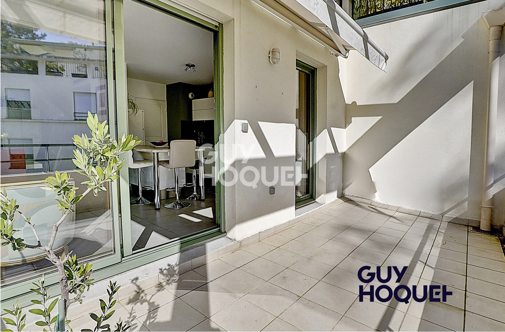 A vendre - Appartement 5 pièces -  Lyon 5 - 120 m2 - Garages en sous-sol