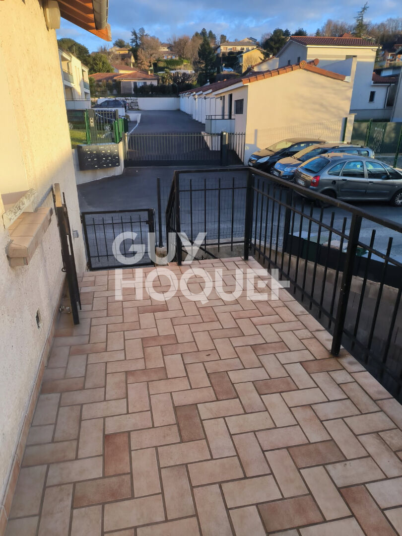 A louer a TERNAY- T3 de 54 m²  avec une belle terrasse et un Stationnement