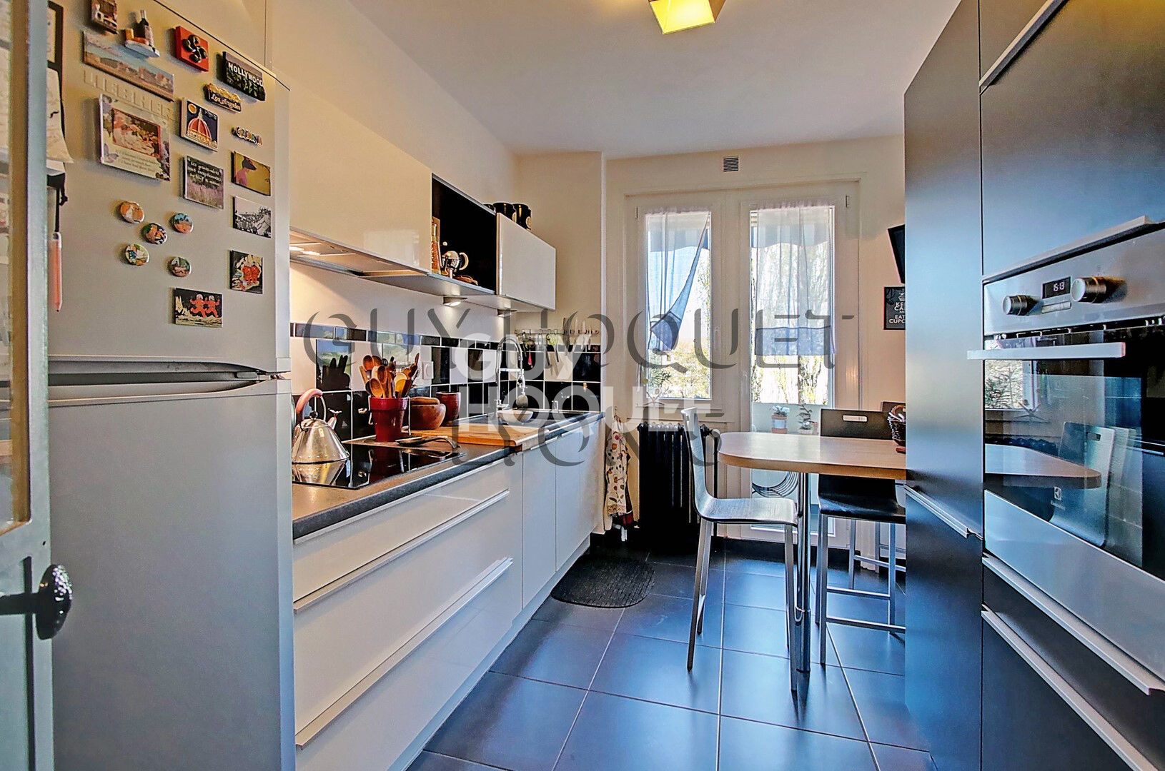 A louer T4  meublé de 90 m2 avec deux balcons- Lyon 5 point du jour