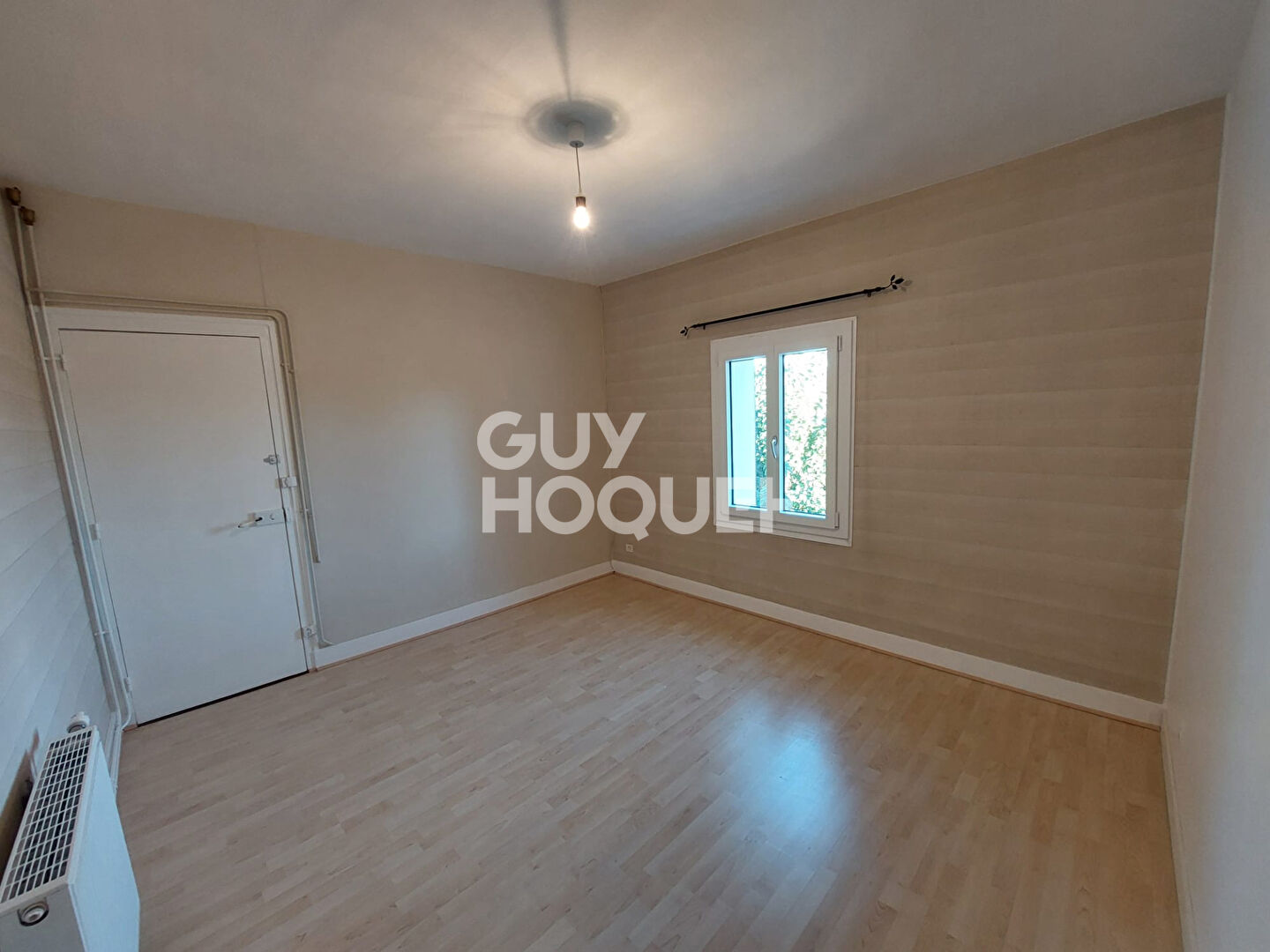 Maison mitoyenne meublée avec extérieur au centre de Feyzin 4 pièces de 80 m2