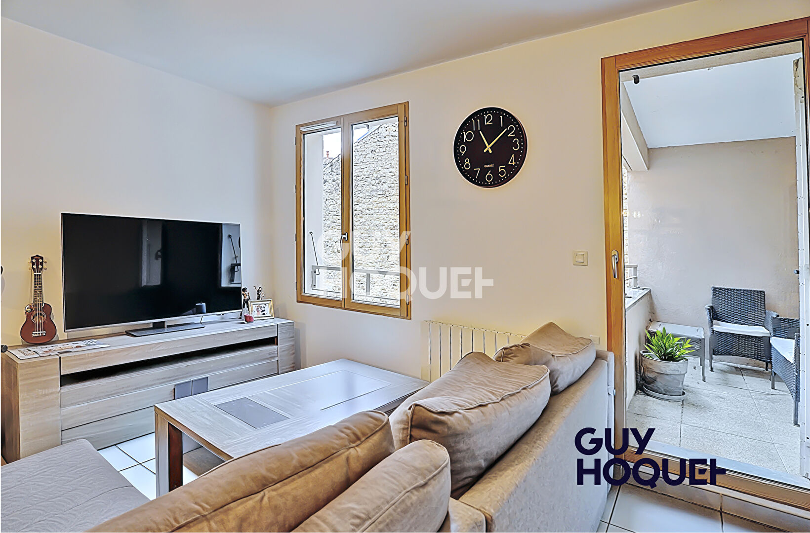 A vendre T2 de 53 m² + extérieure + stationnement au coeur de Saint Cyr au mont d'Or