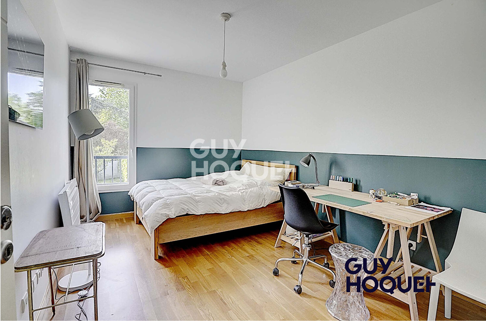 Rare à la vente : Esprit "Maison de Village" en Duplex ? Jardin 350 m²