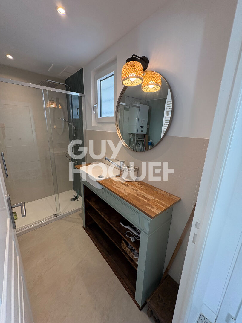 Maison mitoyenne avec terrasse au centre de Feyzin 4 pièces de 80 m2