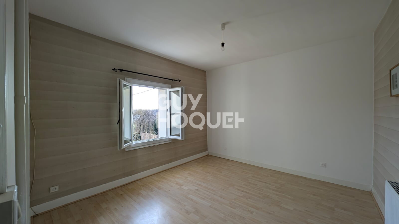 Maison mitoyenne avec terrasse au centre de Feyzin 4 pièces de 80 m2