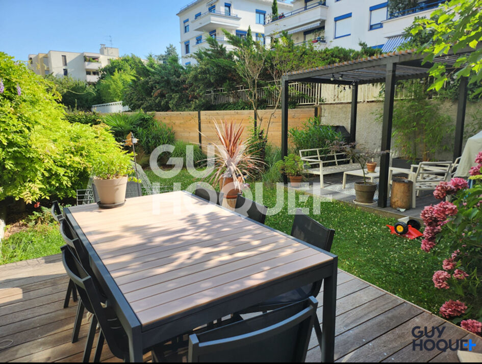 A vendre - Appartement en rez-de-jardin -Villeurbanne Gratte-Ciel - 3 pièces 64 m2
