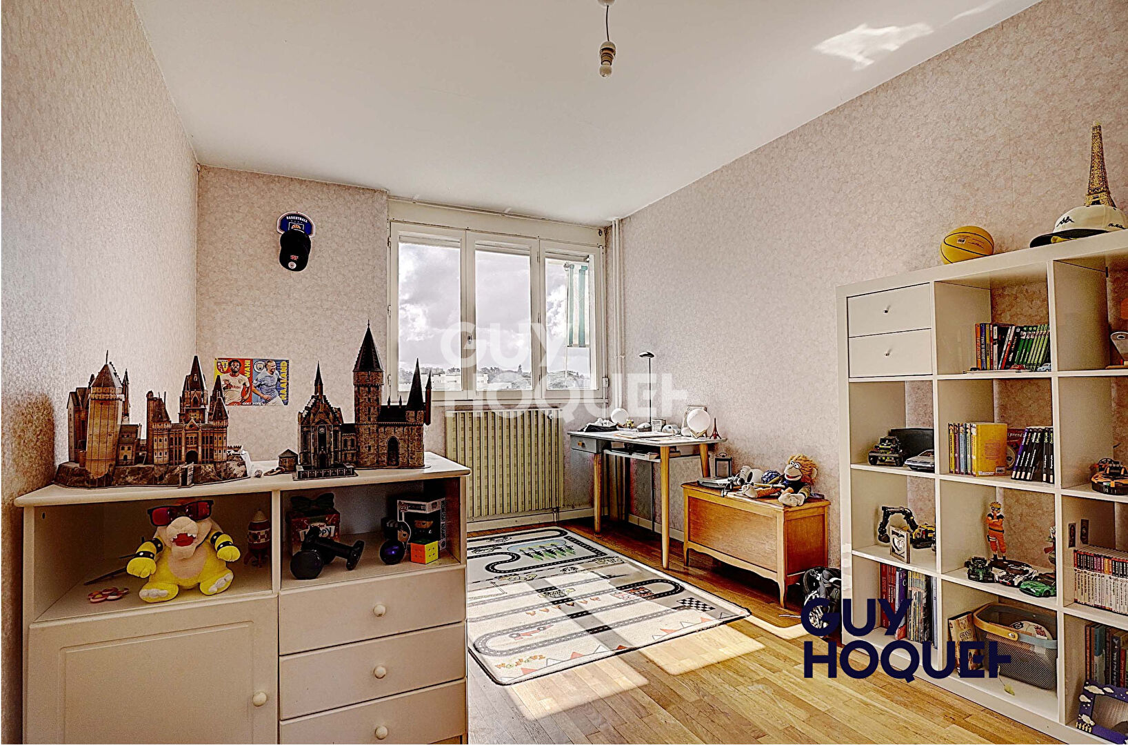 A vendre T6 de 111 m² à Sainte Foy Les Lyon + stationnement