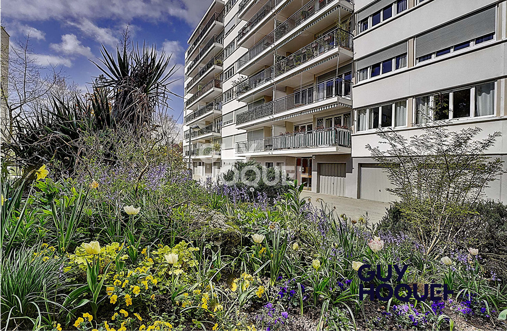 A vendre T6 de 111 m² à Sainte Foy Les Lyon + stationnement