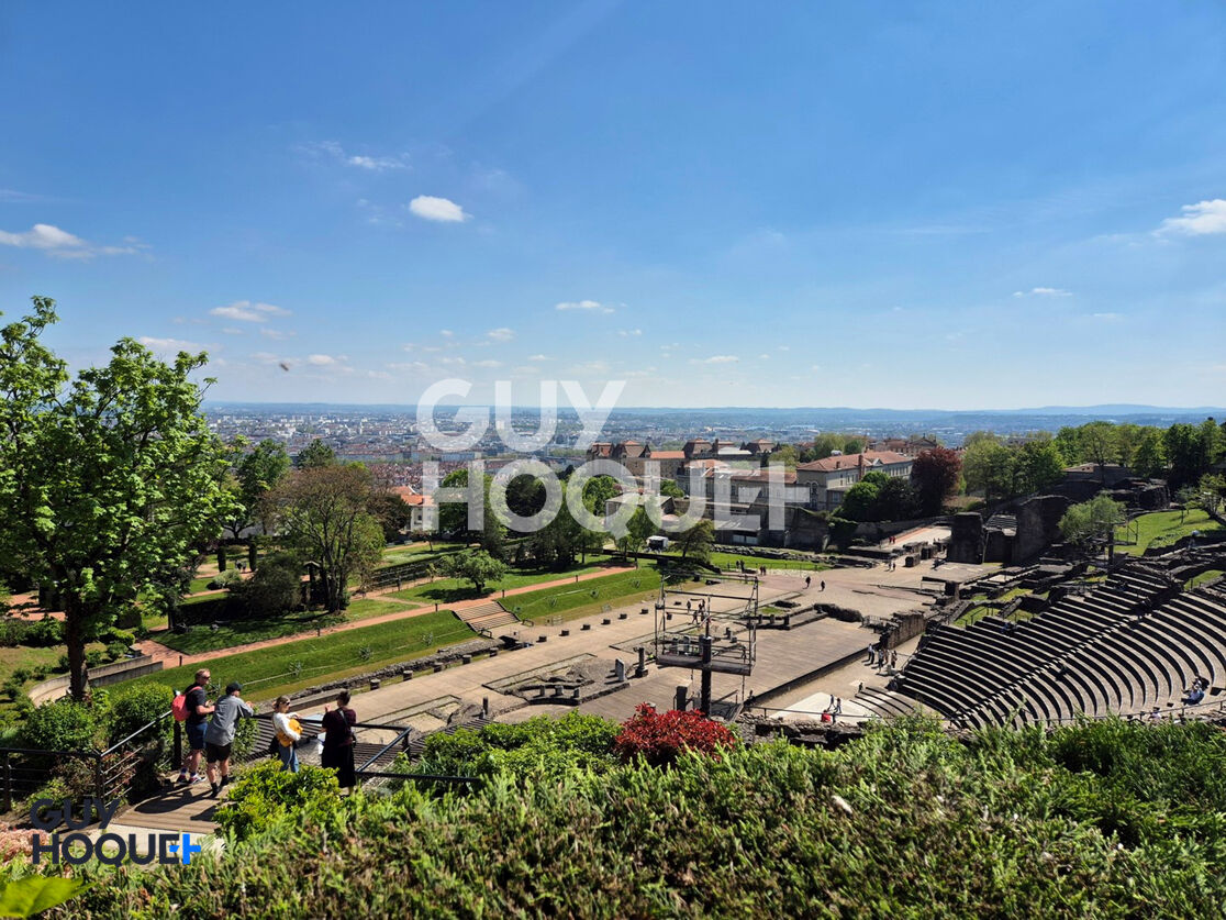 FORT POTENTIEL - A vendre  - Appartement à Fourvière - 5 pièces - 90 m²