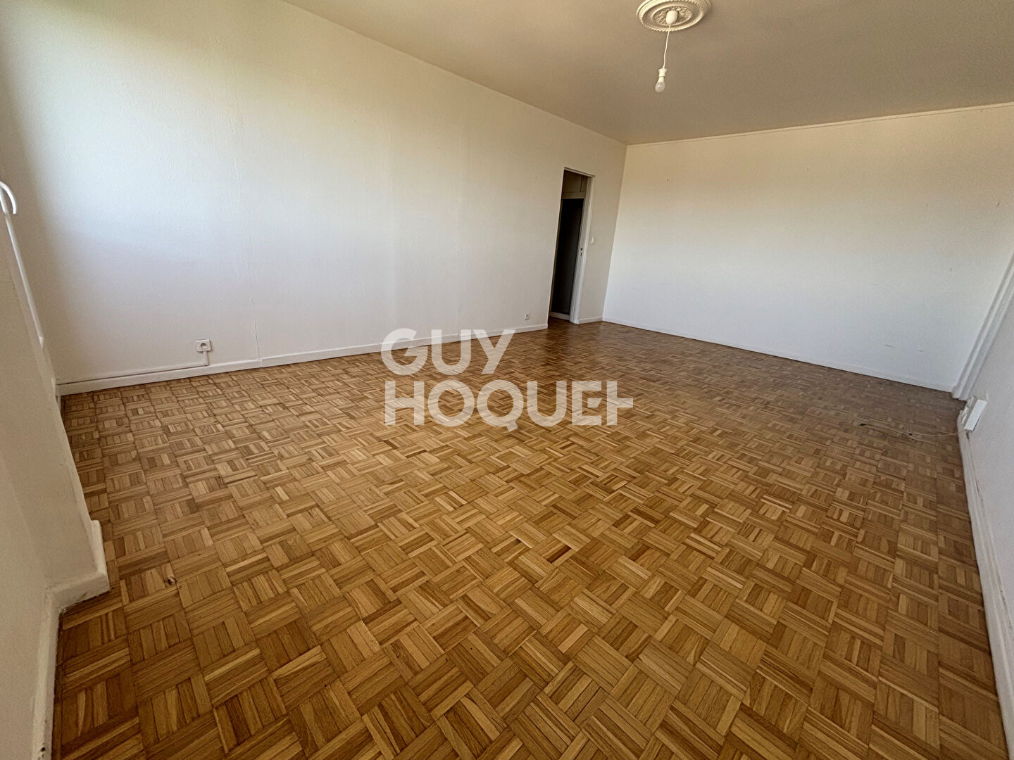 A louer T3 de 74.88 m2 avec cave et box situé à Lyon 5 ème