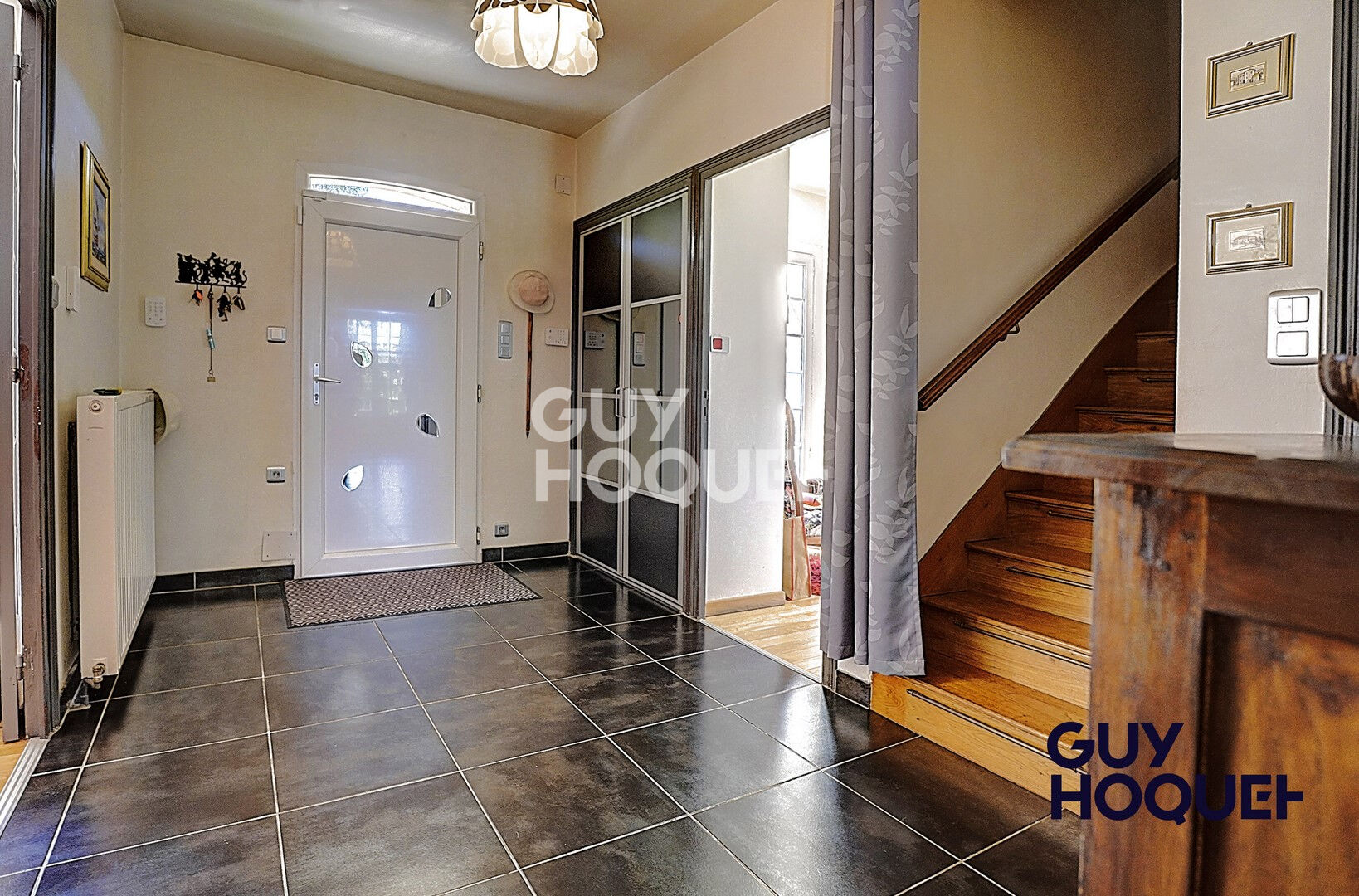 A vendre maison de 205 m² carrez et 290 m² utile  à Rive de GIER