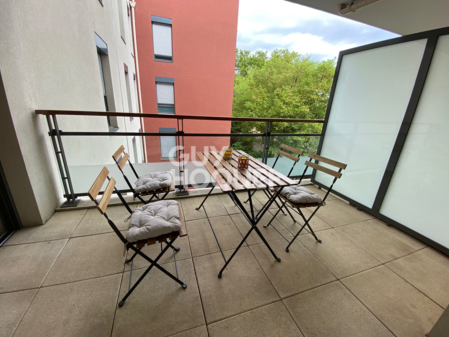 Appartement 2 pièces 45 m² · à Tassin-la-Demi-Lune · 45 m² · 985 €/mois