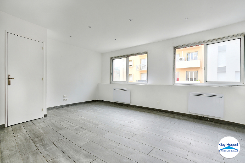 Appartement Saint Priest 2 pièce(s) 48 m2