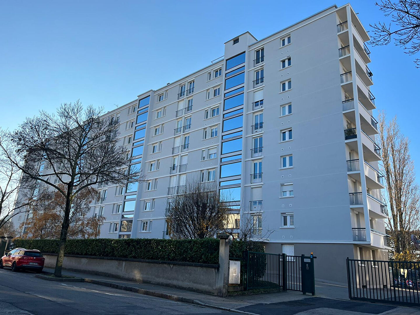 Appartement familial avec 2 extérieurs. Caluire Cuire.