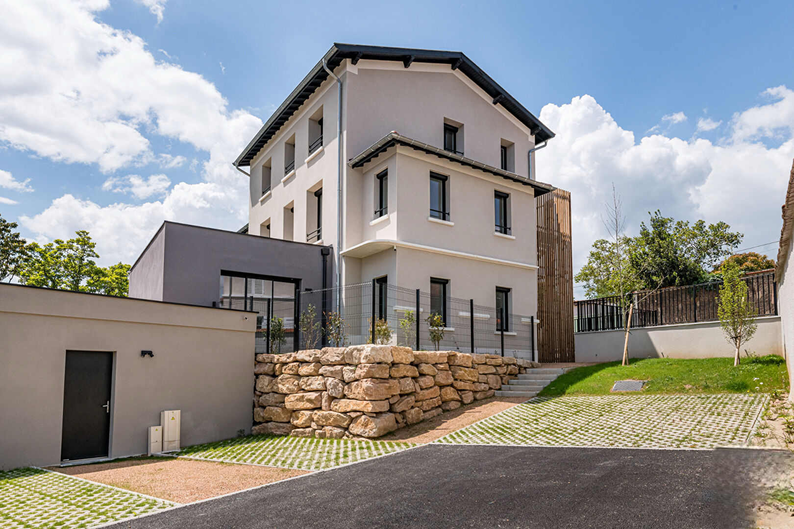 Appartement 3 pièces - Rez-de-Jardin - Caluire Et Cuire