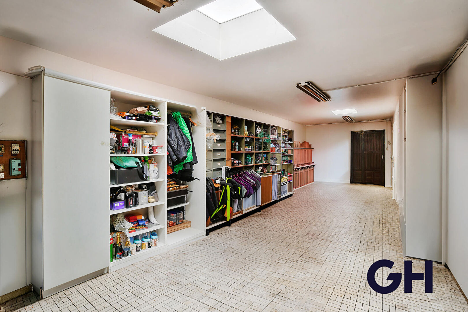 Secteur résidentiel - Maison 6 pièces 185m2 - Villeurbanne