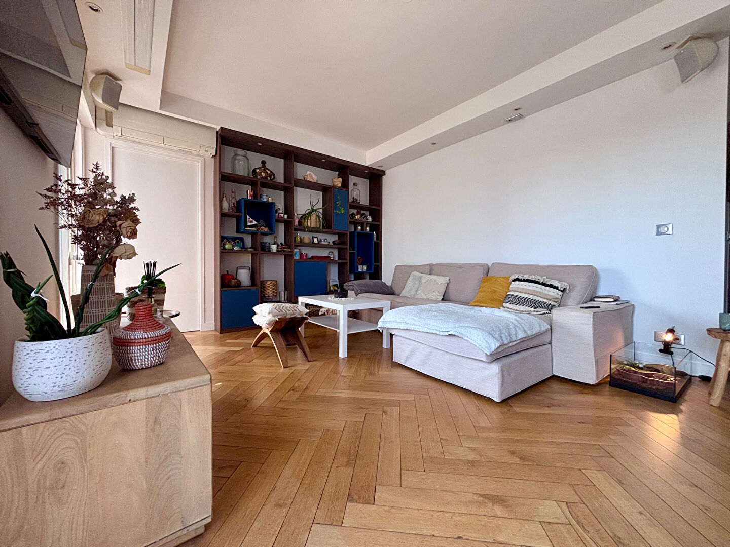 Masséna Appartement 3 pièces 79m2 - étage élevé - balcons & parking