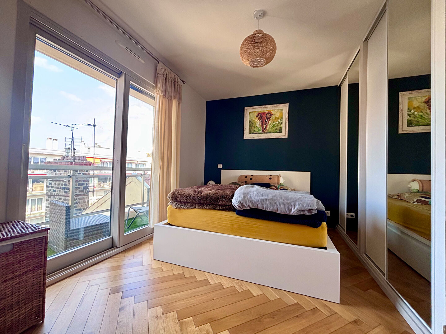 Masséna Appartement 3 pièces 79m2 - étage élevé - balcons & parking