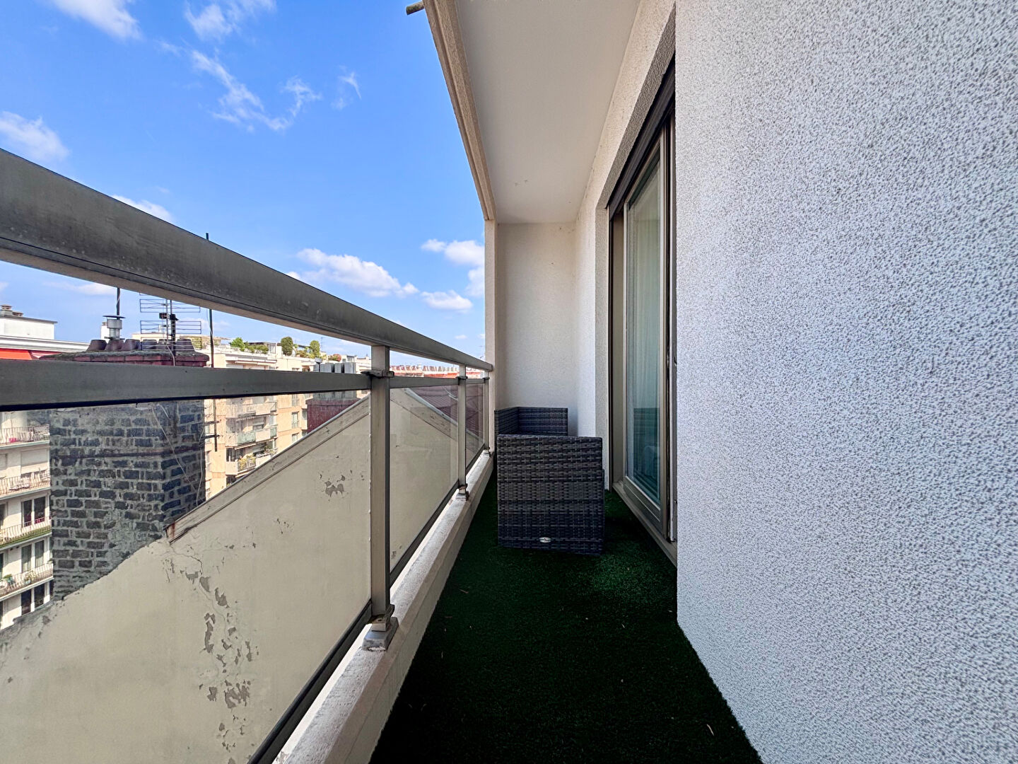 Masséna Appartement 3 pièces 79m2 - étage élevé - balcons & parking