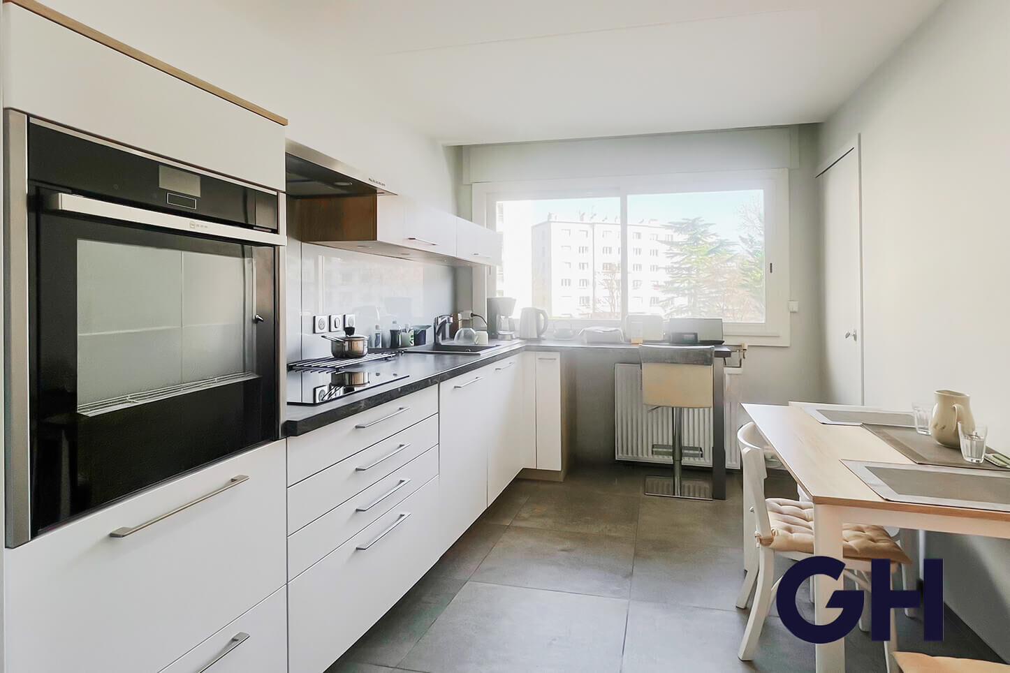 Appartement 4 pièces, Lyon 8e - Proche métro D Sans Souci / Montplaisir