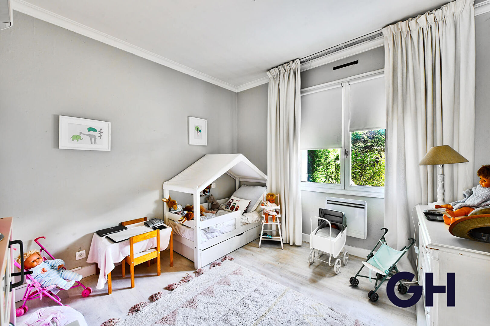 Maison familiale -  MEYZIEU - SECTEUR GRAND LARGE
