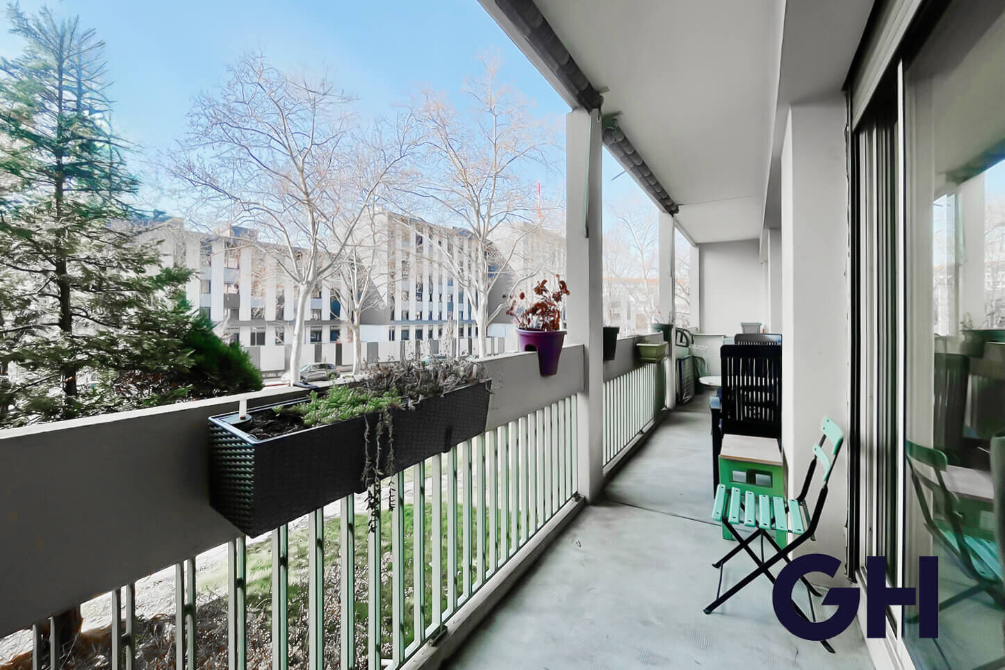 Appartement 4 pièces - Proche métro D Sans Souci / Montplaisir