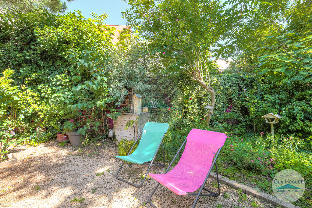 Maison de ville avec terrasse & jardin - Charme & authenticité.