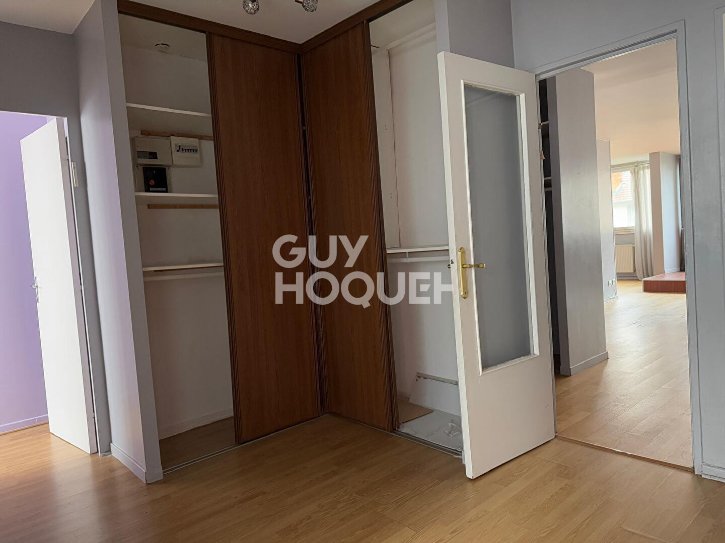 VILLEURBANNE, QUARTIER GRATTE CIEL - T4 / T5 familial