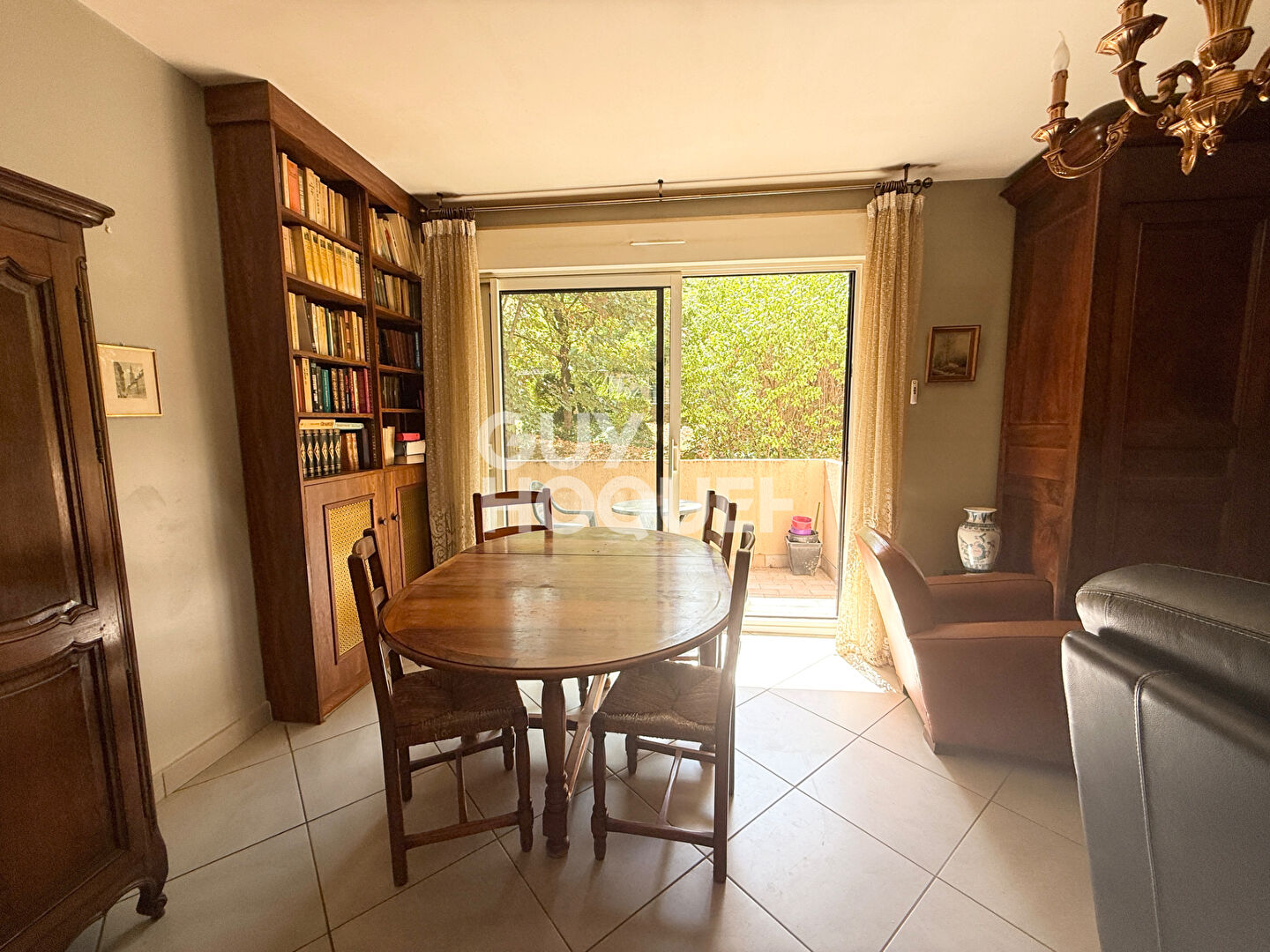 T4 91 m² centre de Caluire - balcons - parking