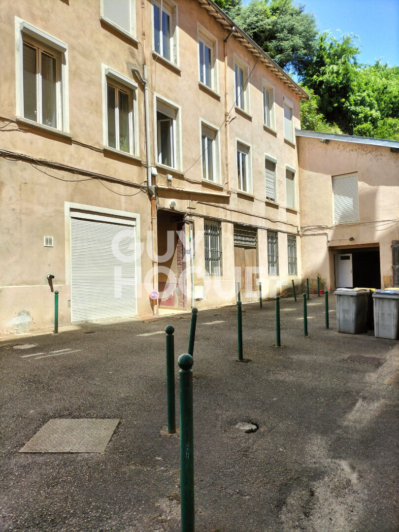 Appartement Caluire Et Cuire 3 pièces 85 m² (39.60 m² loi Carrez)