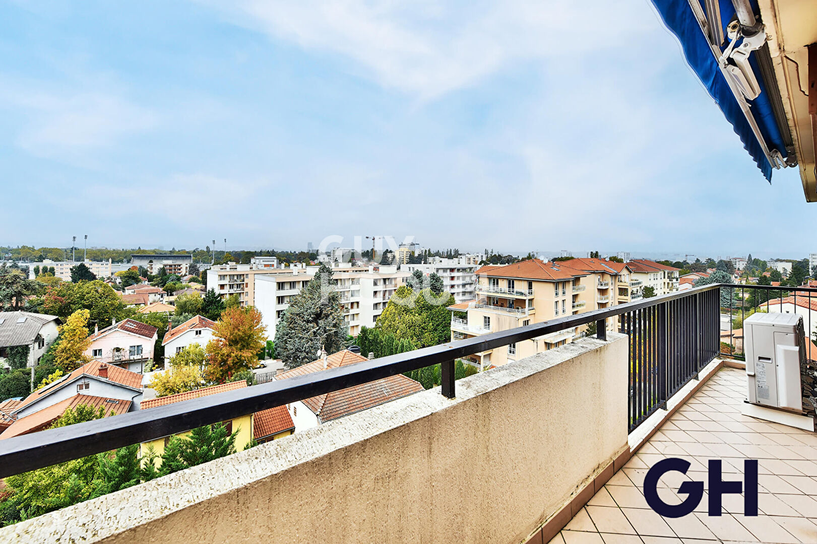 Appartement Bron 4 pièce(s) 104 m2