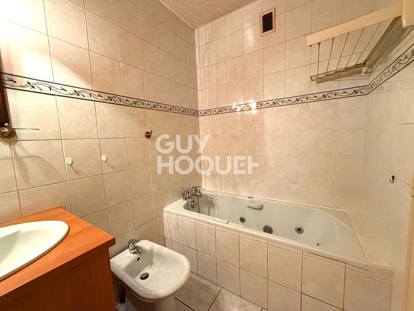 T4 91 m² centre de Caluire - balcons - parking