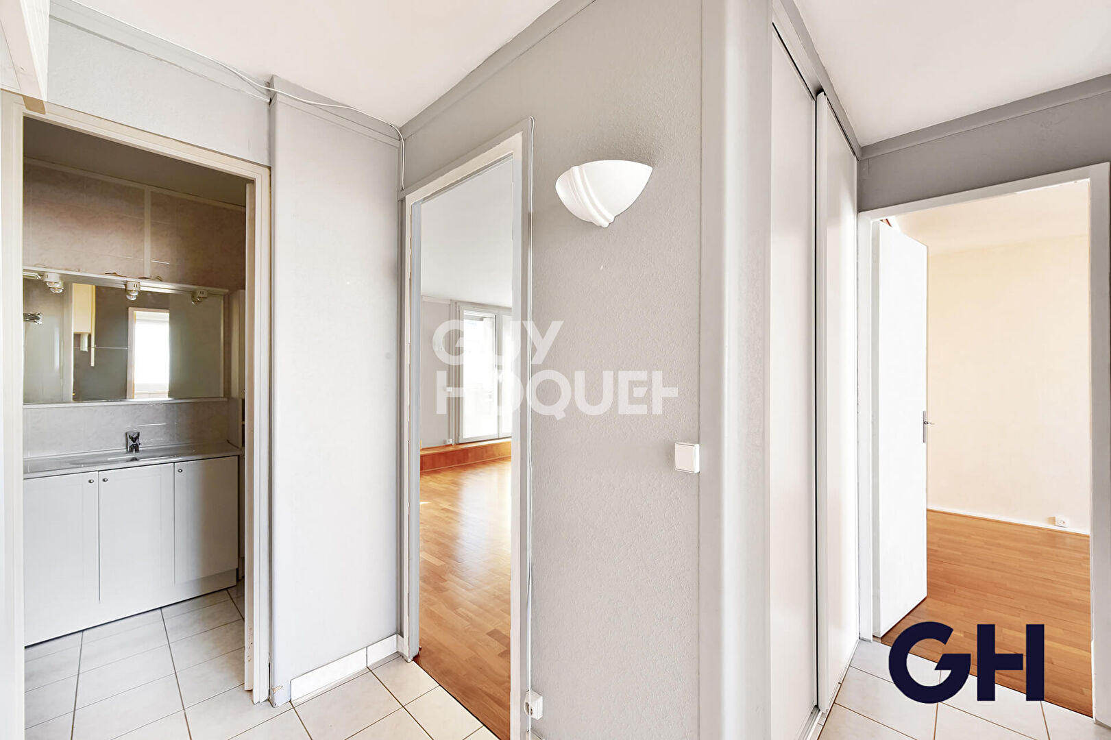 Dernier étage - Gratte-CIel - Appartement 3 pièces 65m2