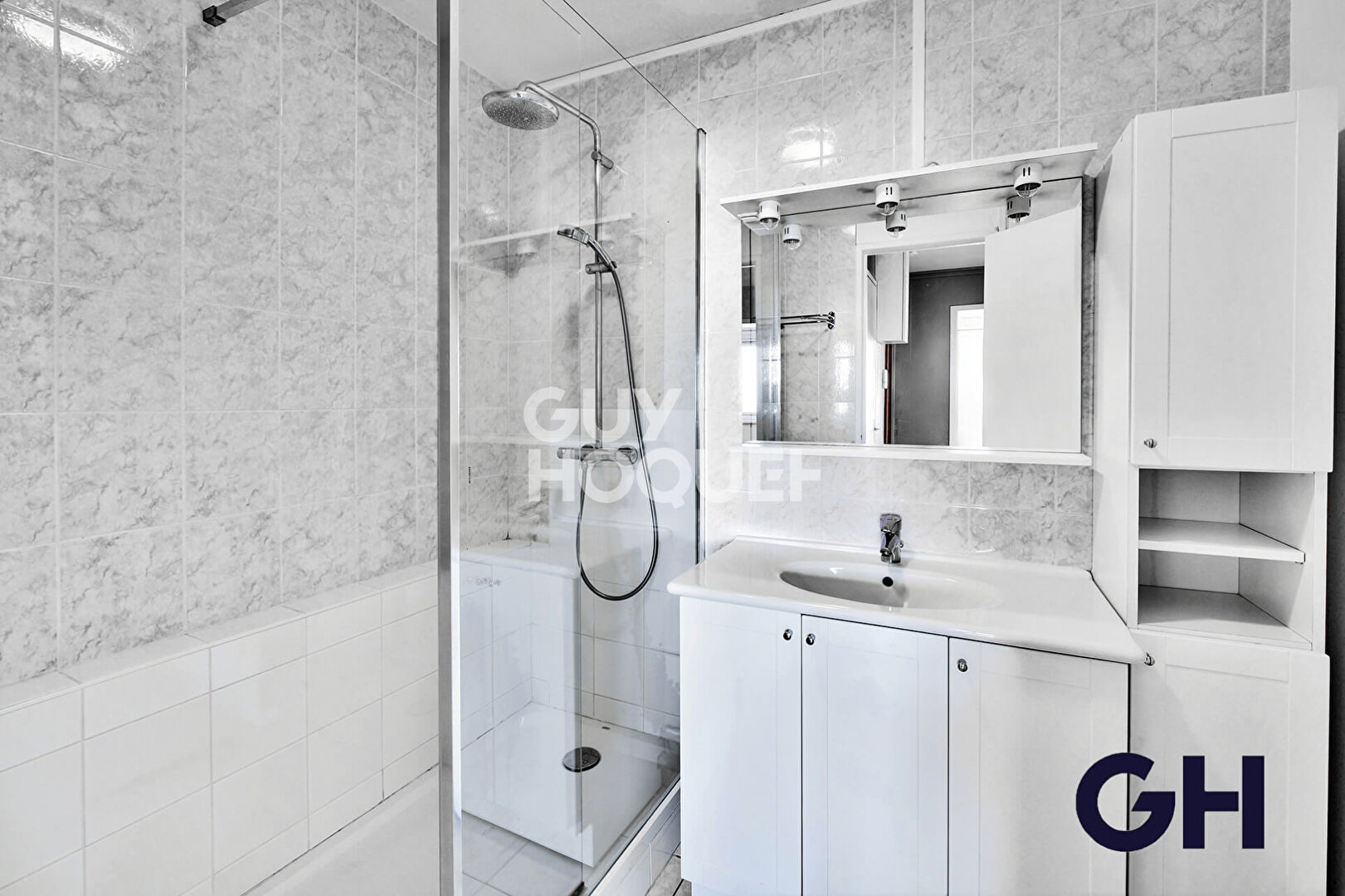 Dernier étage - Gratte-CIel - Appartement 3 pièces 65m2