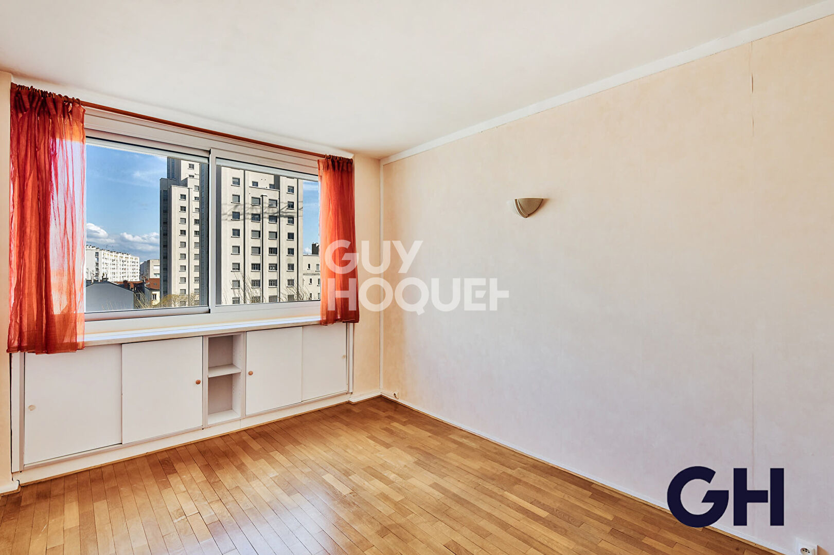 Dernier étage - Gratte-CIel - Appartement 3 pièces 65m2