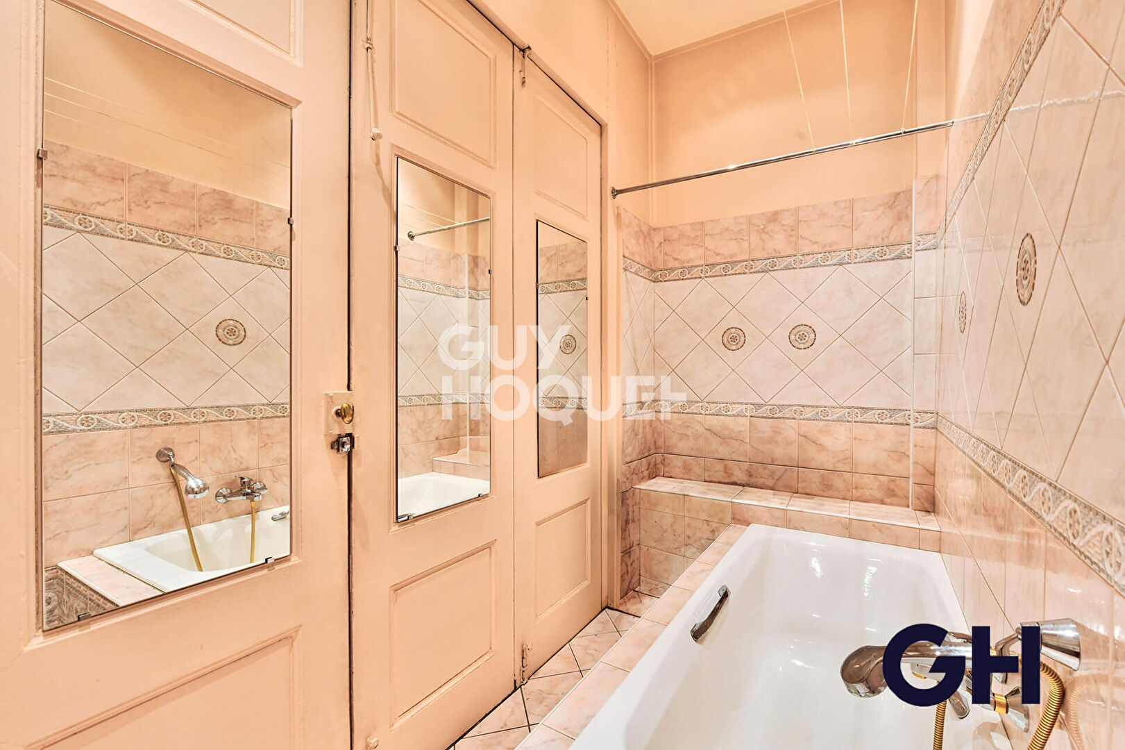 Ampère - Appartement familial - Coeur-Presqu'île - 100 m²