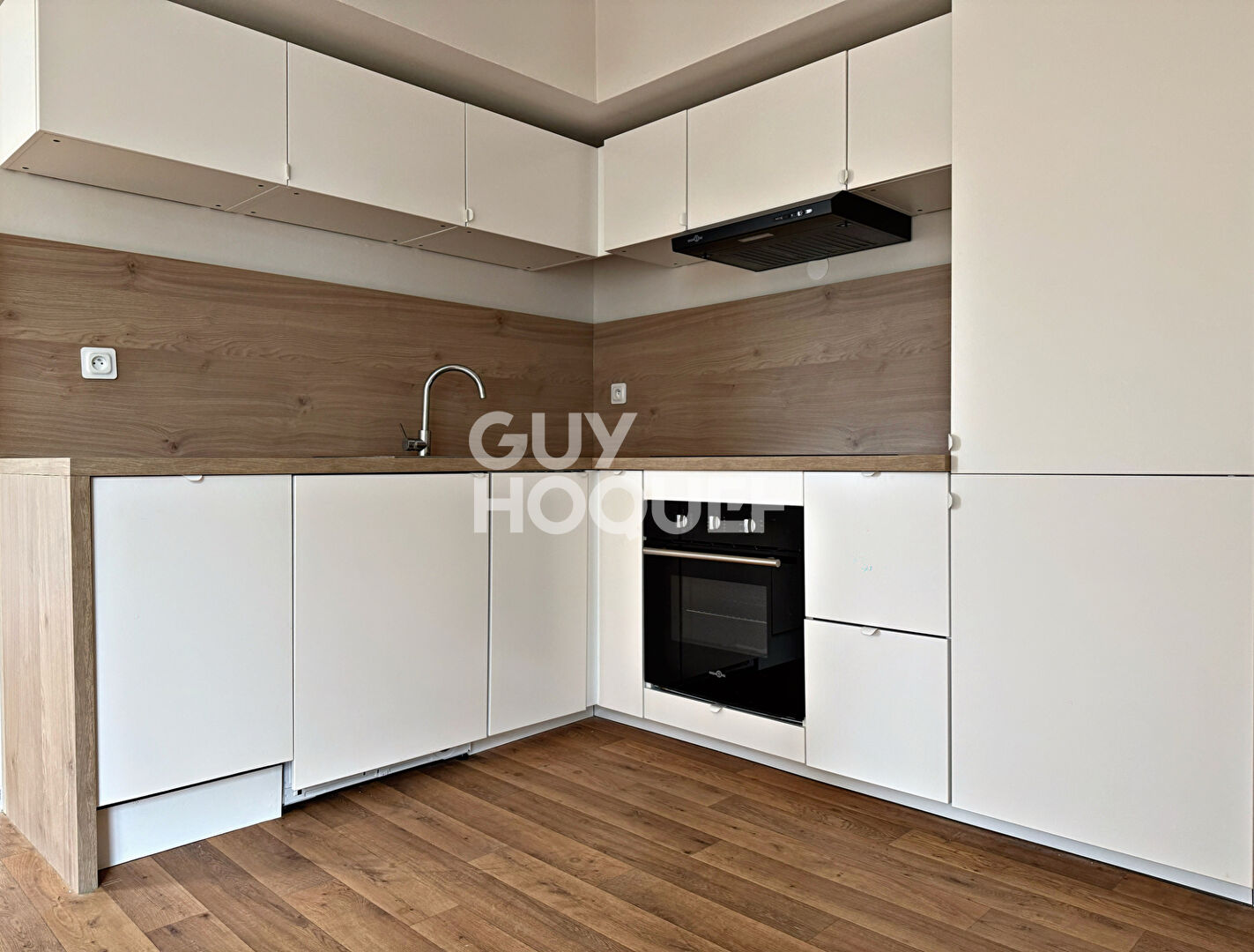 Proche métro Cuire - 50m2 T2 - Dernier étage - Caluire Et Cuire