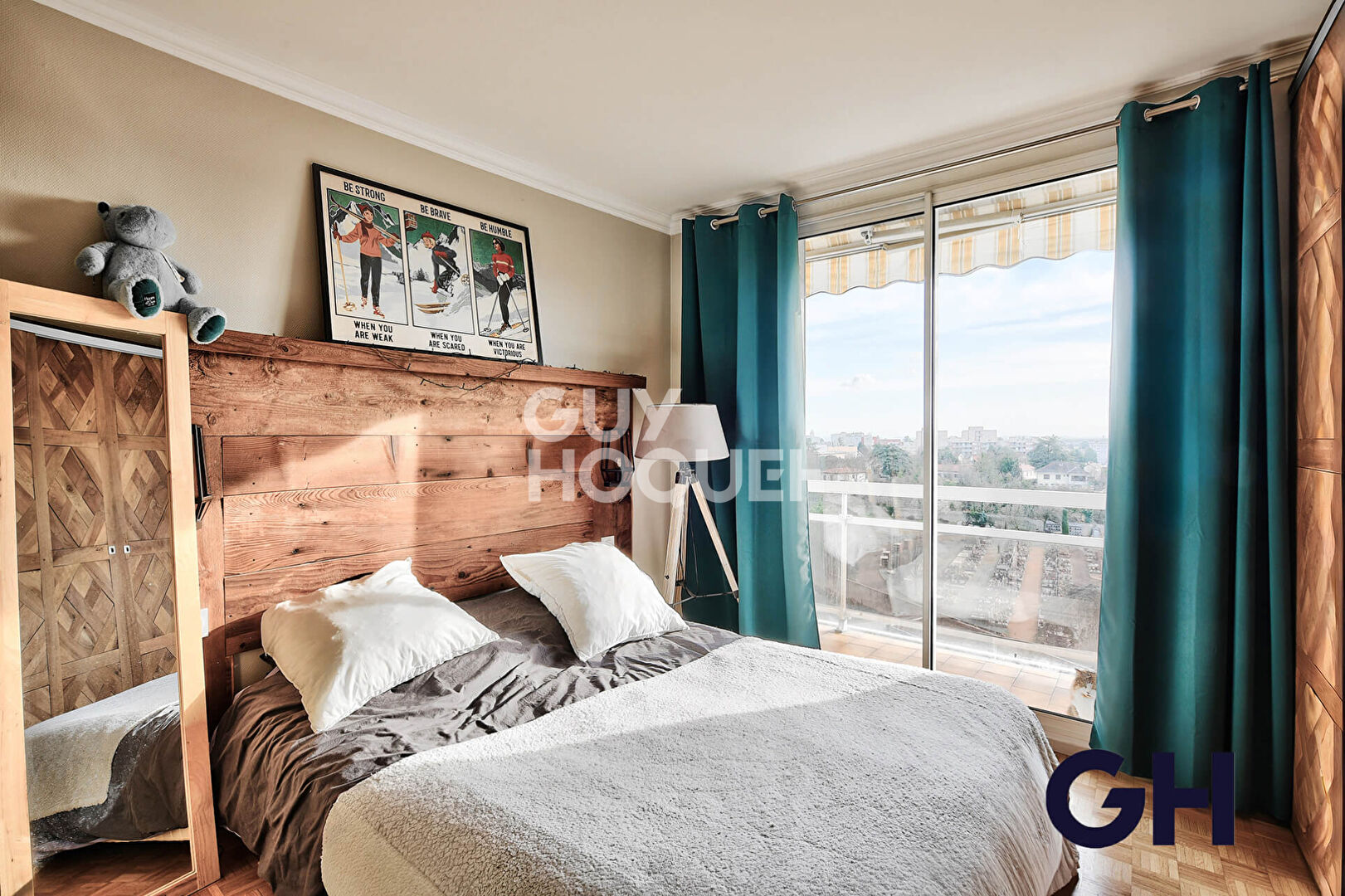 VERNAY - T3 balcon et parking