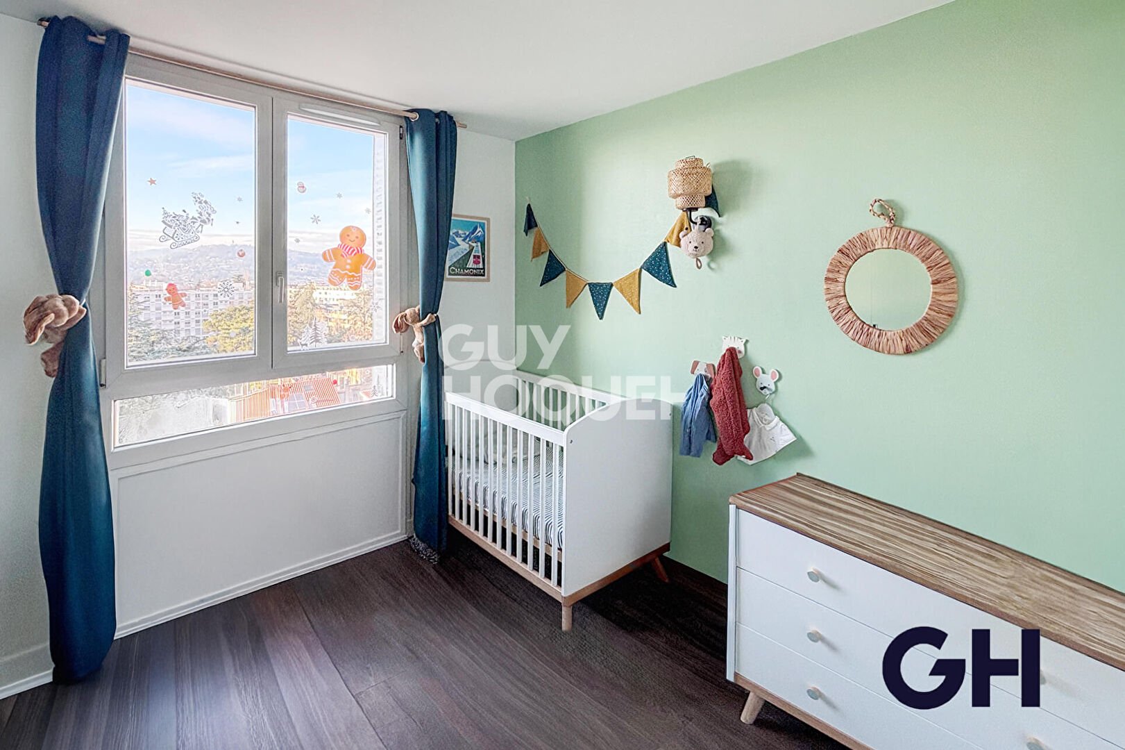 VERNAY - T3 balcon et parking