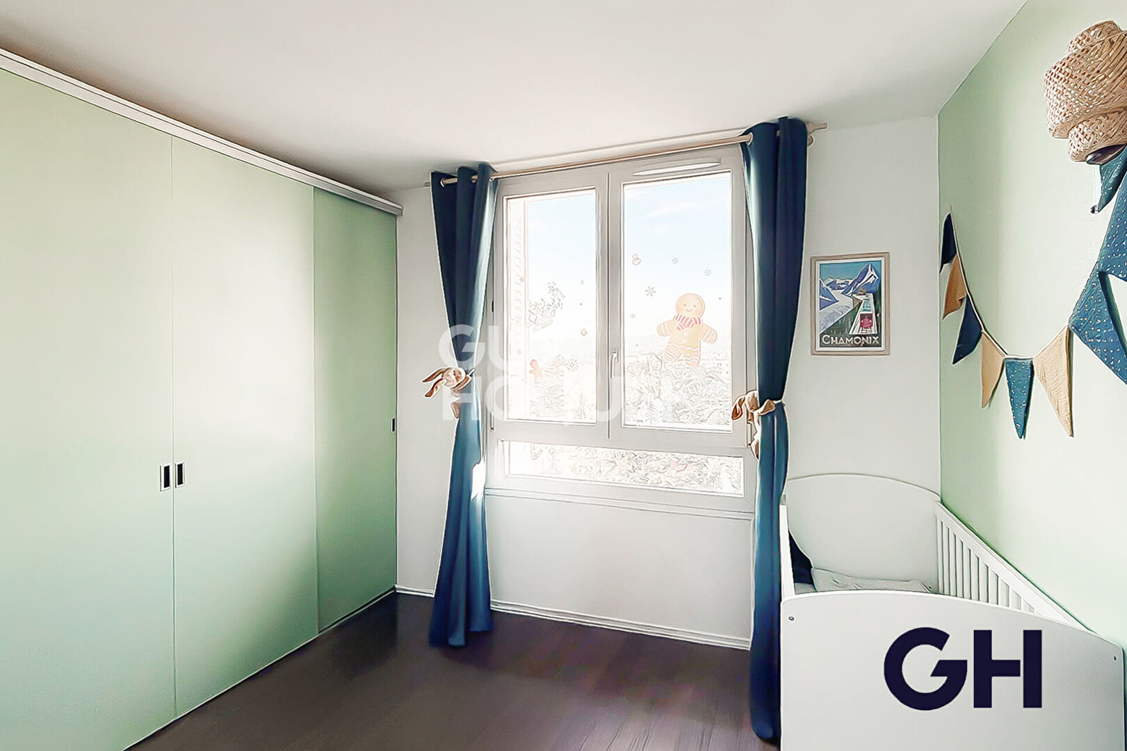 VERNAY - T3 balcon et parking