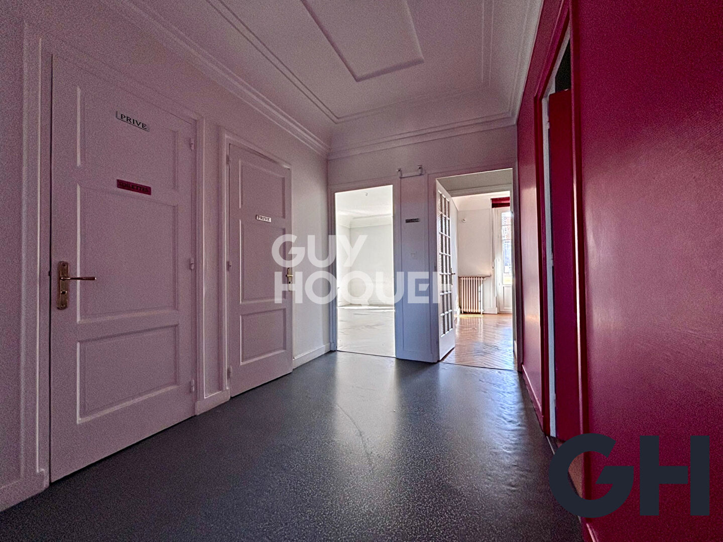 Local professionnel / Habitation - Métro Masséna - 107m2 - traversant - 2 balcons