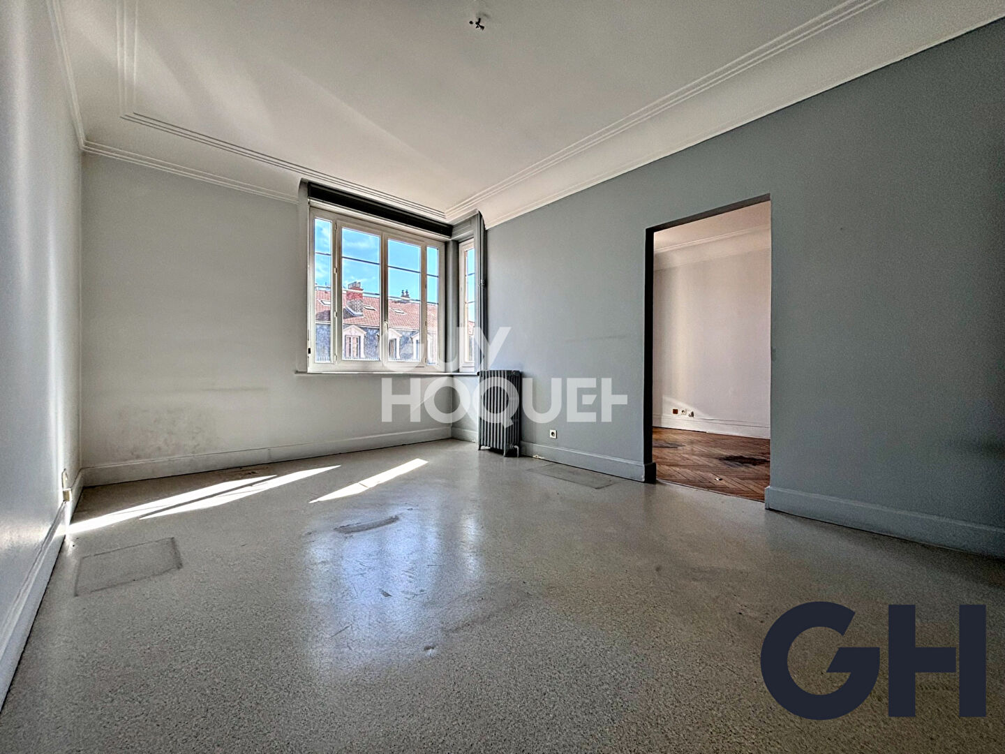 Local professionnel / Habitation - Métro Masséna - 107m2 - traversant - 2 balcons