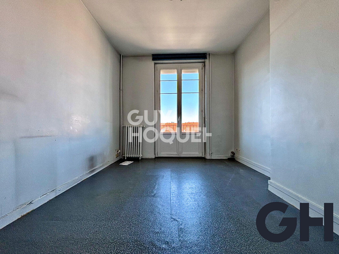 Local professionnel / Habitation - Métro Masséna - 107m2 - traversant - 2 balcons
