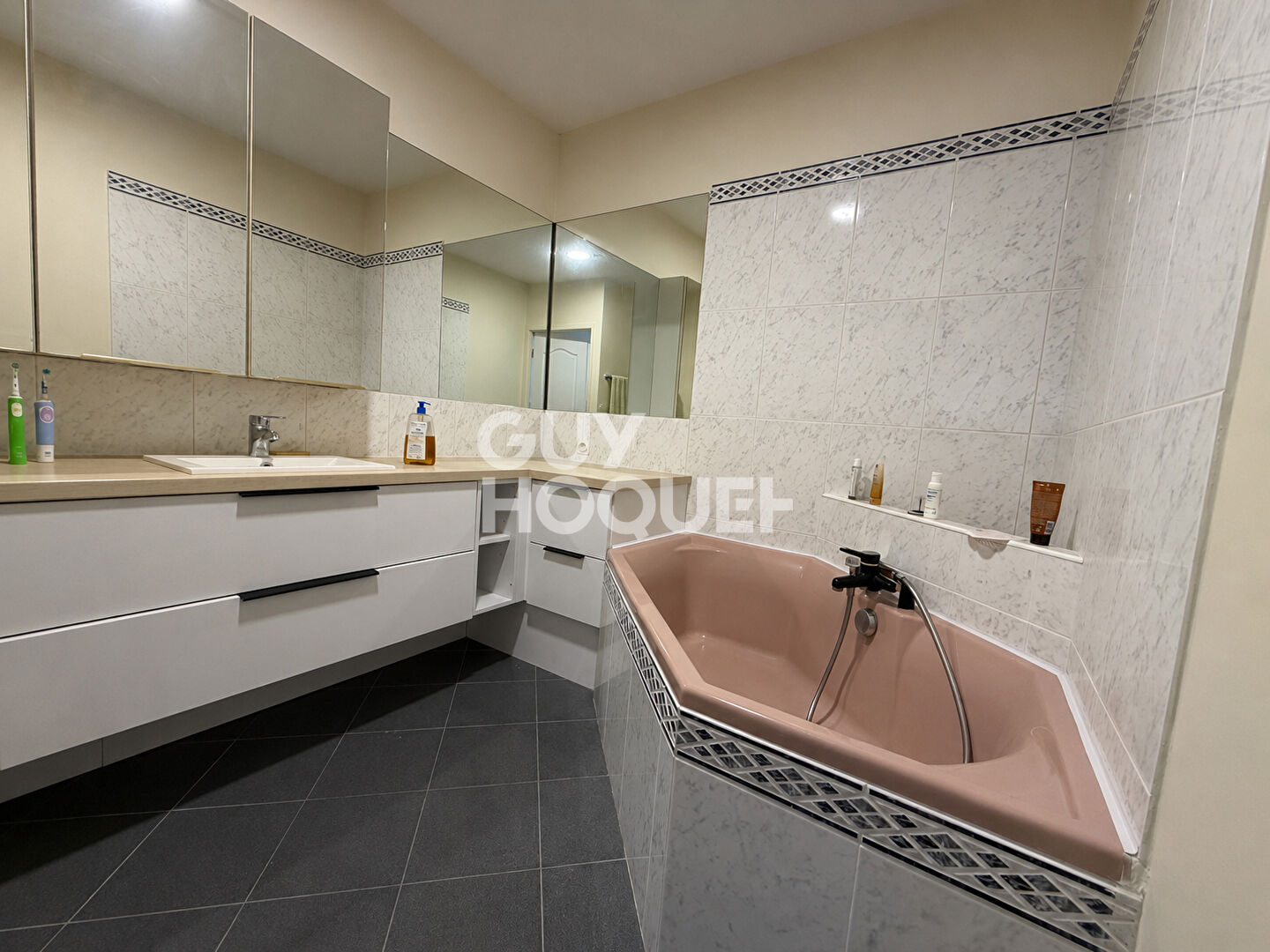 Appartement Caluire Et Cuire - Résidence les Hauts de Caluire - T4 / T5 familial 106.2 m2
