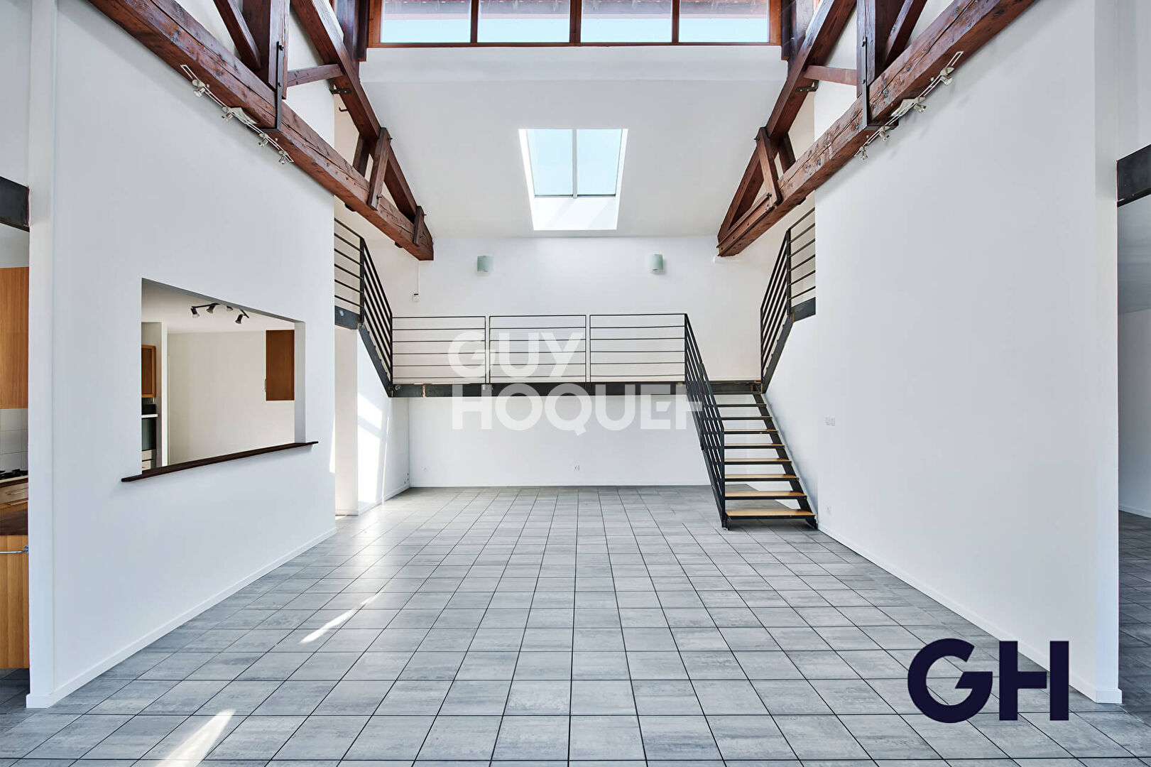 Loft - Sathonay Camp 210 m²