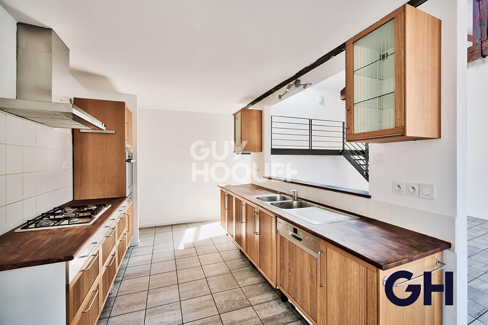Loft - Sathonay Camp 210 m²