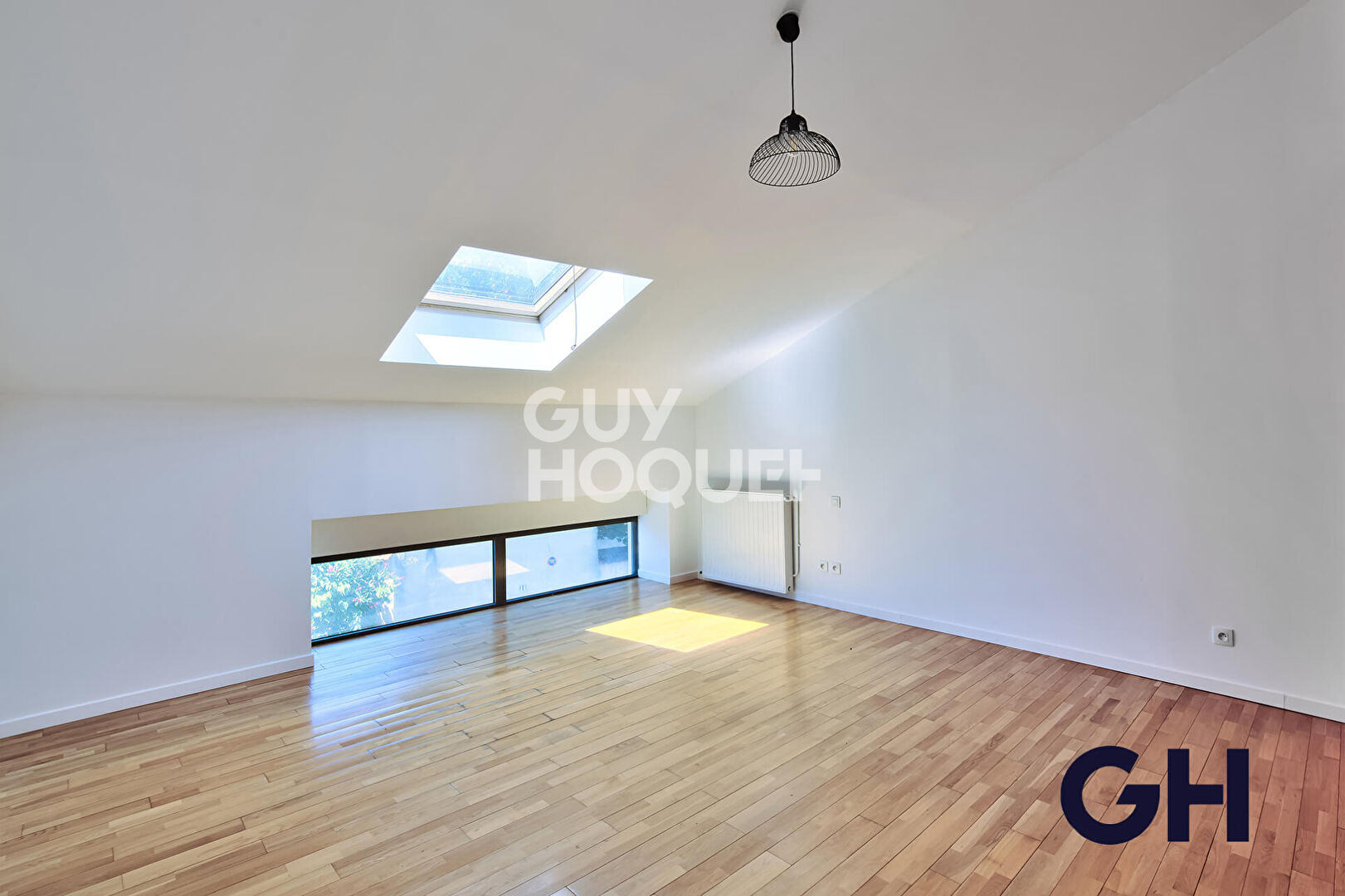 Loft - Sathonay Camp 210 m²